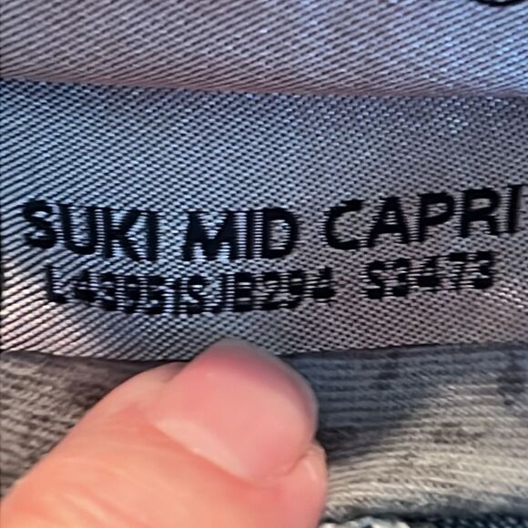 Silver Jeans Suki Mid Capri 29 - Picture 14 of 15
